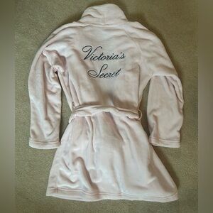 Victoria Secret’s Cozy Bath Robe